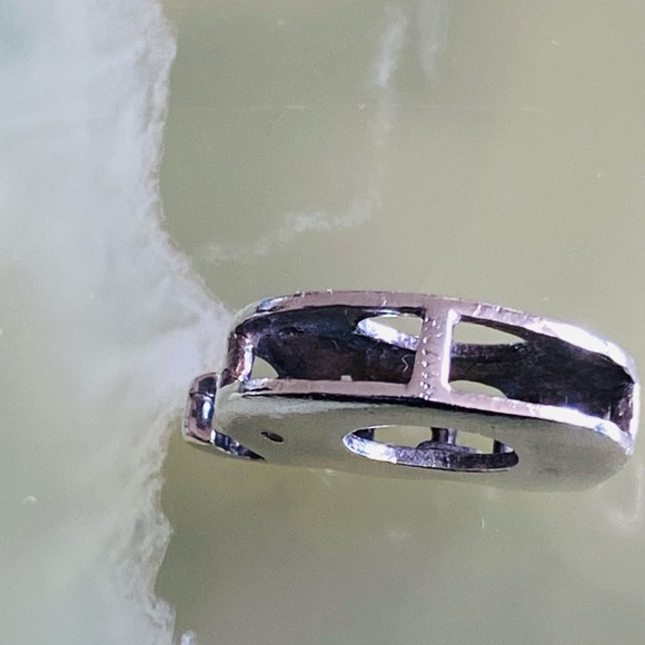 STERLING SILVER ELEPHANT CHARM/PENDANT WITH BOX CHAIN - Picture 3 of 6